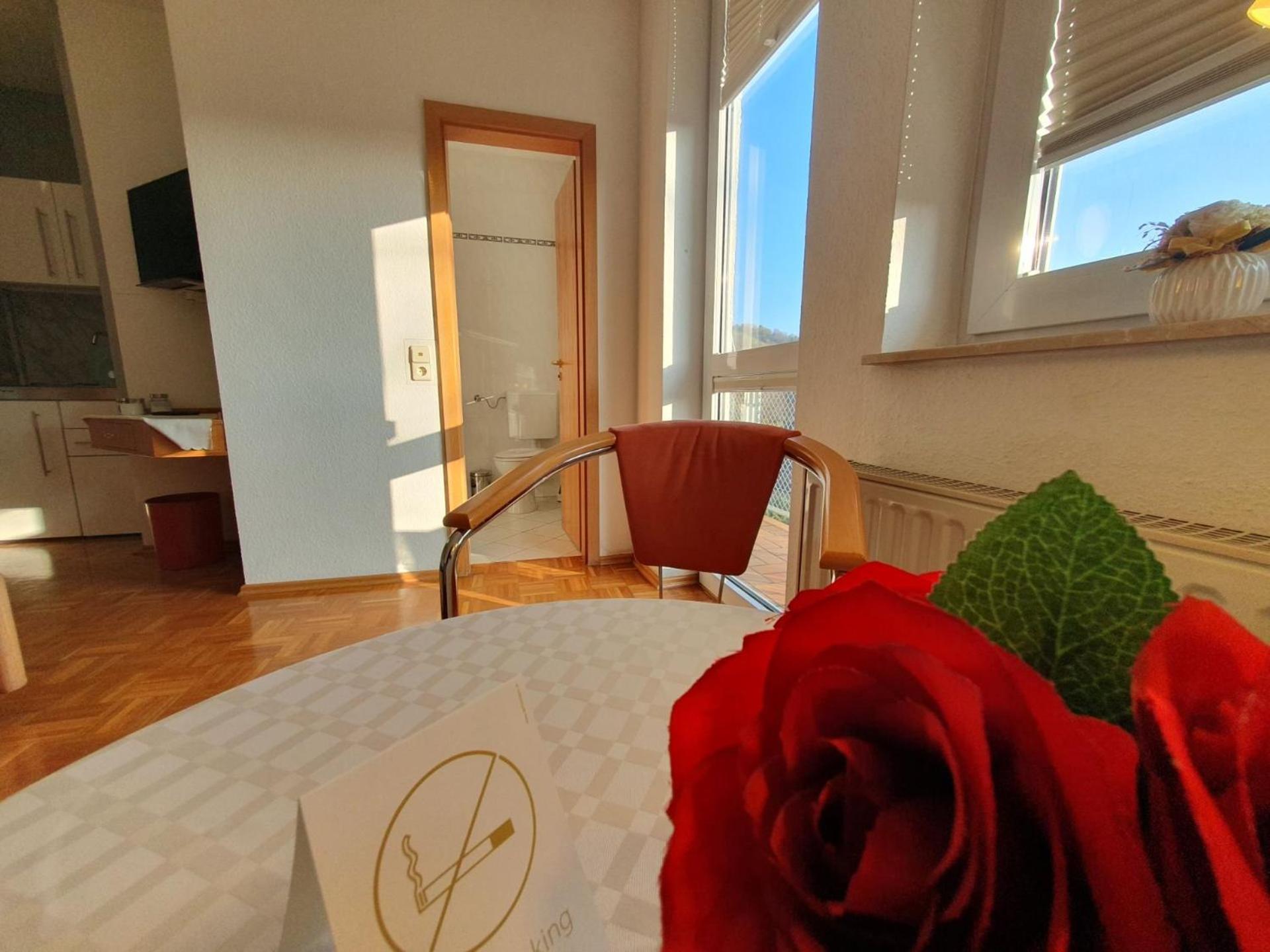 Abm Apartment Haus Zwingenberg  Экстерьер фото